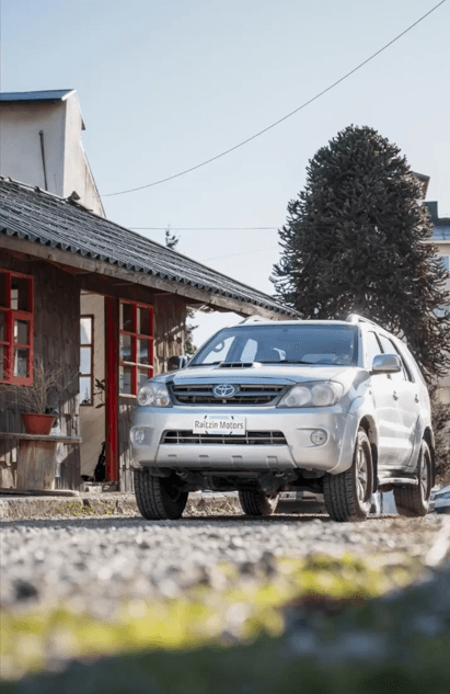 Raitzin Motors — local en Bariloche