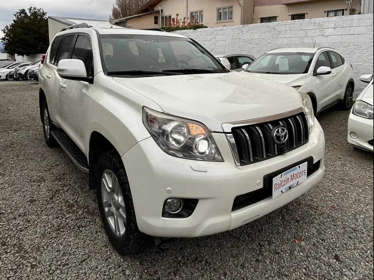 Toyota Land Cruiser Prado 2012 — Raitzin Motors Bariloche
